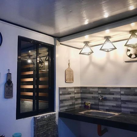 Central Hub Homestay Puerto Princesa Dış mekan fotoğraf
