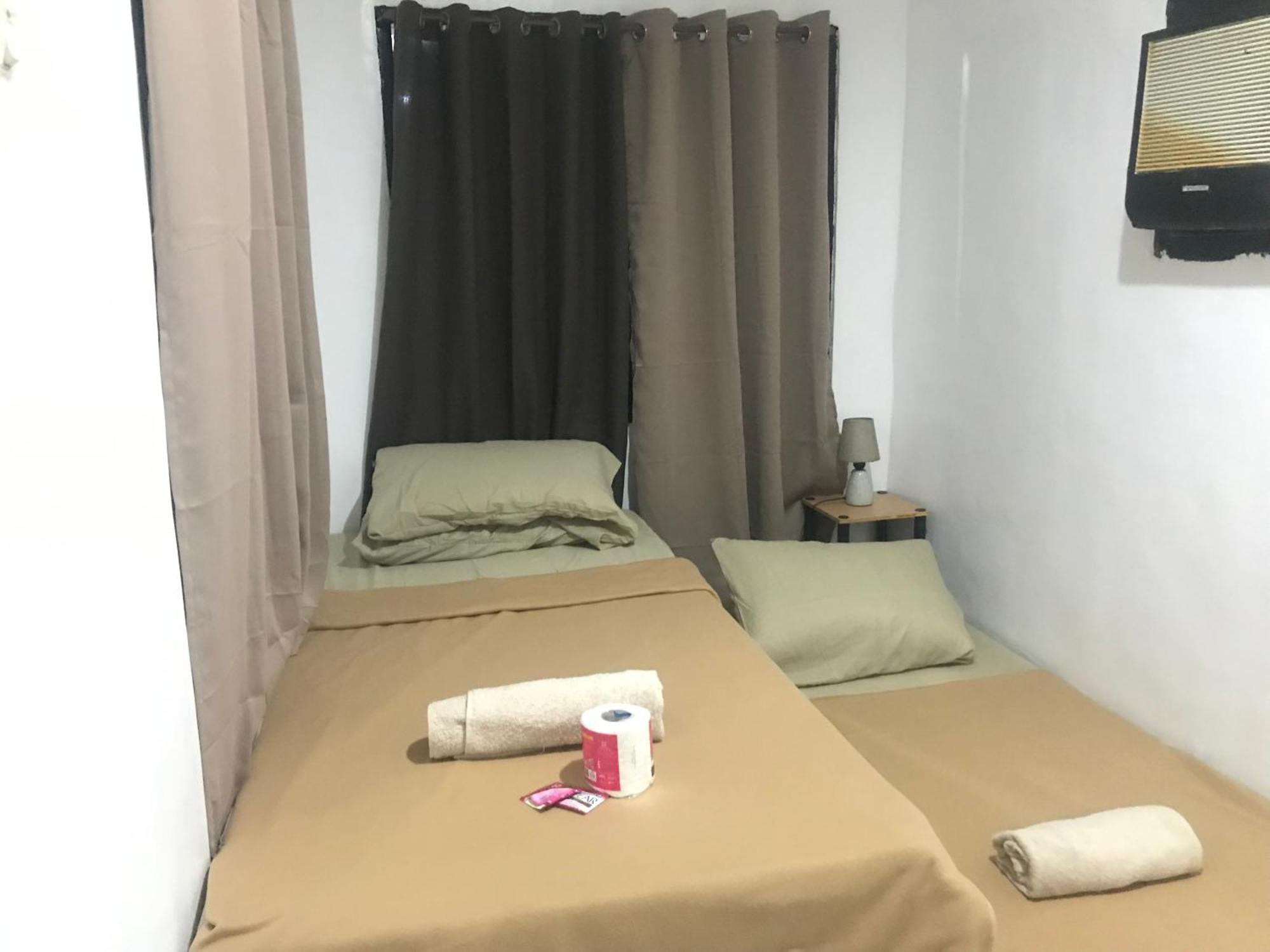 Central Hub Homestay Puerto Princesa Dış mekan fotoğraf