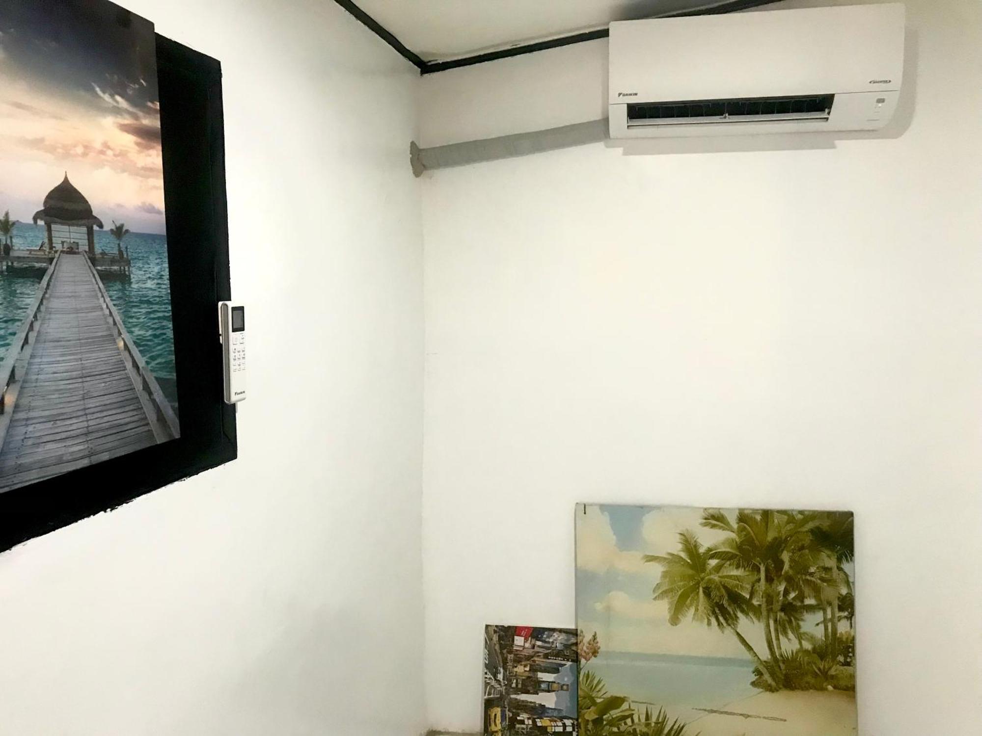 Central Hub Homestay Puerto Princesa Dış mekan fotoğraf